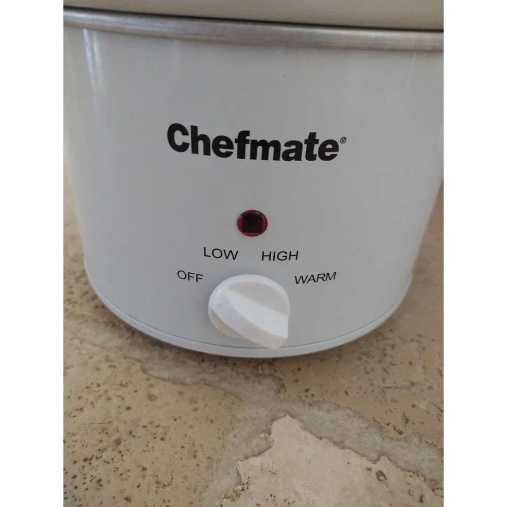 Chefmate 1.5 Quart Slow Cooker‎ White Three Heat Settings Power Light Ceramic